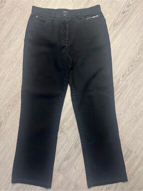 Haggar Straight-Leg Women’s Jeans in Black